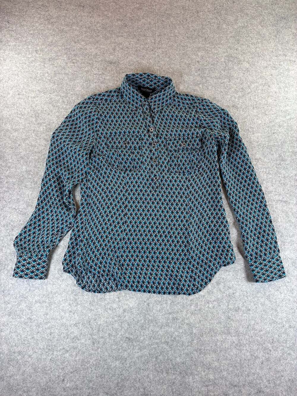 White House Black Market Silk Geometric Print Button Up Blouse